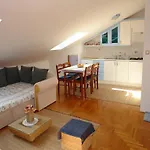 Dario Apartmán