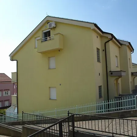 Dario * Crikvenica