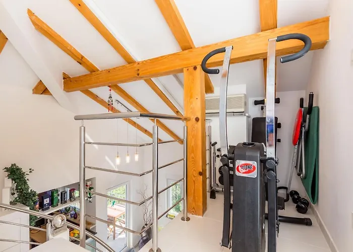 Dario Apartmán *